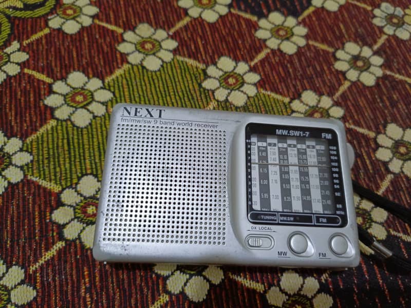 Used radio 1