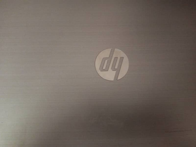 Hp laptop Intel Core i5 7 generation with original charger & window 4