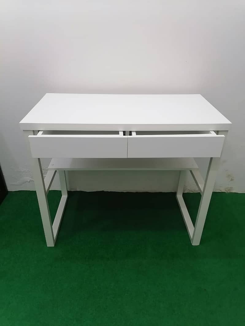 Office tables delivery available, Study tables , Work desks 18