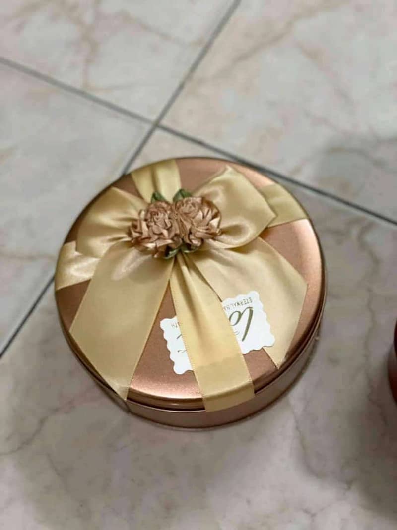 Sweet Box , Bid Box . Gift Box . Event Box , Tin Box , birthday box 8