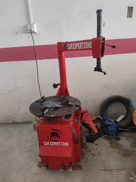 Wheel alignment, Wheel Balancing & weight, Puncture machine& compresor 3