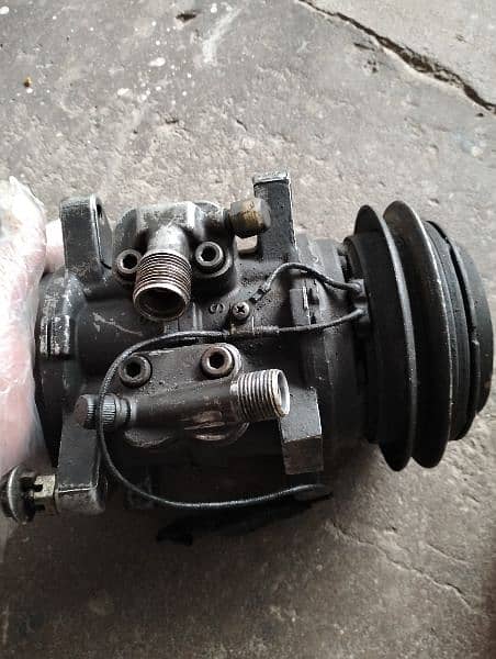 Ac Compressor Mitsubishi Pajero 1989 Model Genuine 4