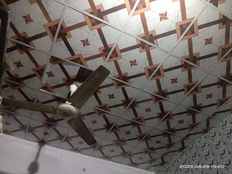 False ceiling (2 x 2) in a discounted price 4