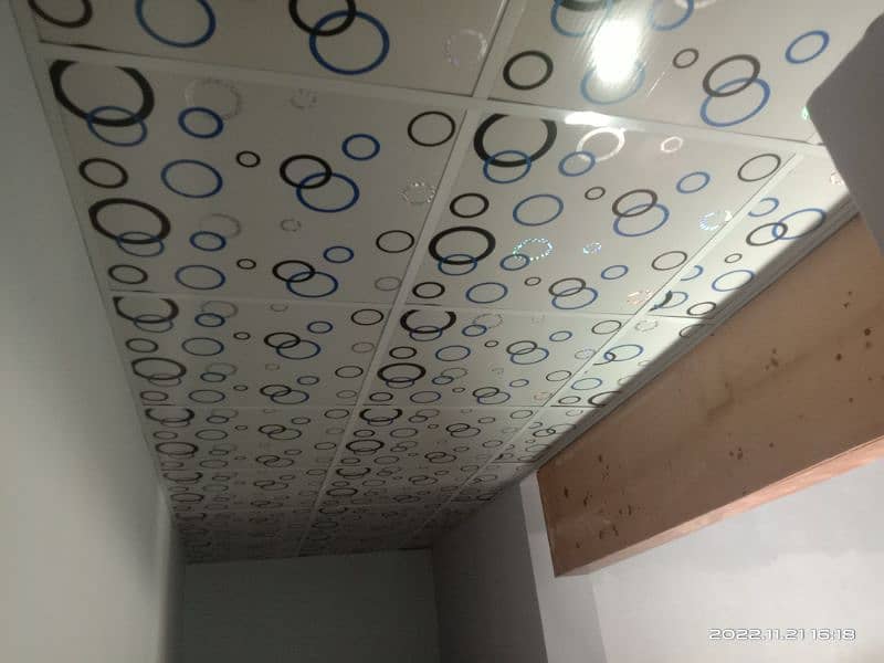 False ceiling (2 x 2) in a discounted price 9