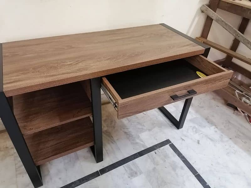 Computer Table , Modern Aesthetic Designs, Study Tables 12