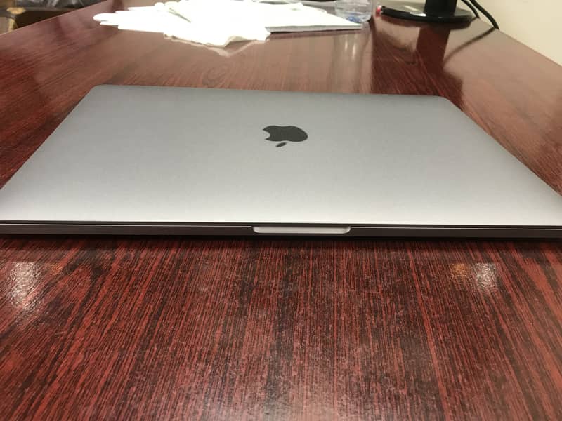 MacBook Pro 13-Inch 2017 Core i7 4