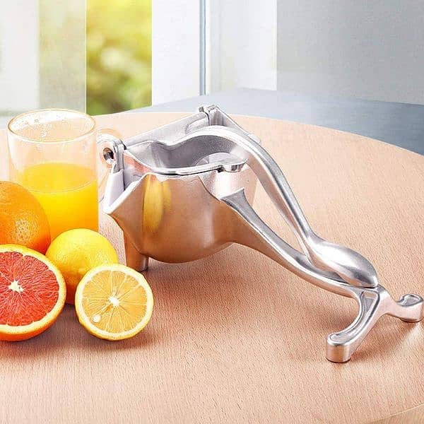Hand press manual fruit juice Squeezer machine 12