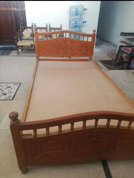 Single wooden bed 3