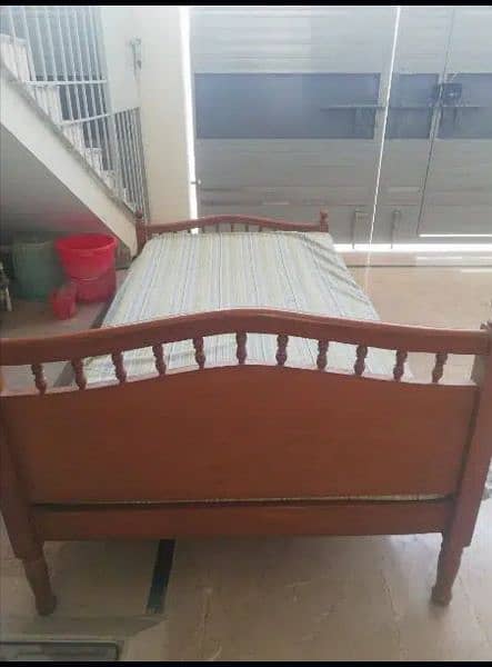 Single wooden bed 6