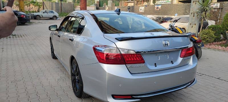 Honda Accord hybrid 2013 Honda Sensing 2000cc 6