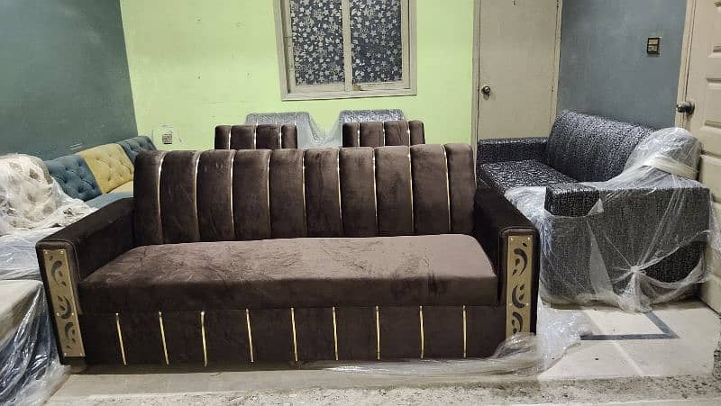 sofa set available in reasonable price. 9