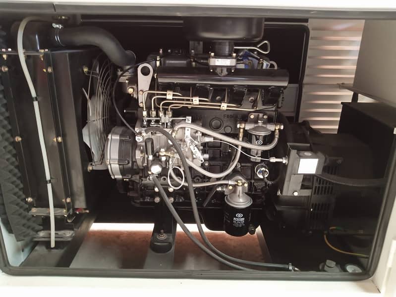 Diesel Generator Perkins (UK model) 20KVA Diesel Generator 10