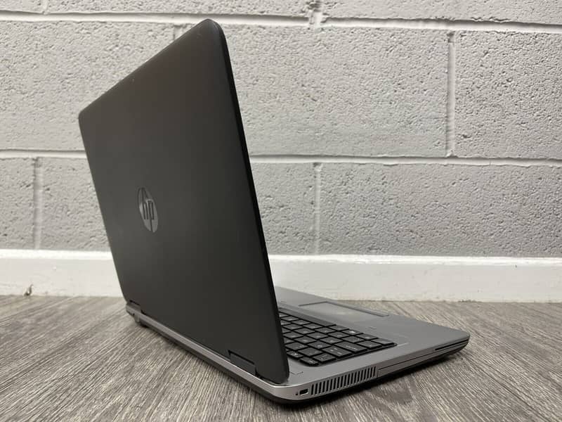 Hp 640 G3 i5 7th gen 4