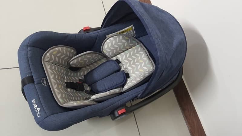 evenflo carry cot 3