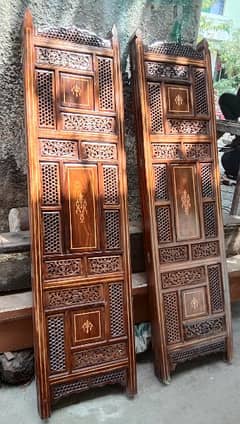 Wooden partition screen