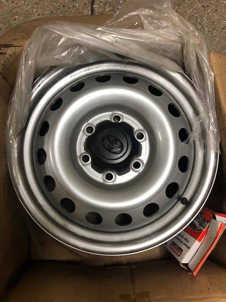 TOYOTA HILUX ORIGNAL STEEL RIMS AVAILABLE FOR SALE 12k each 0