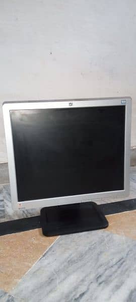 HP Desktop 800 G1 pc 7