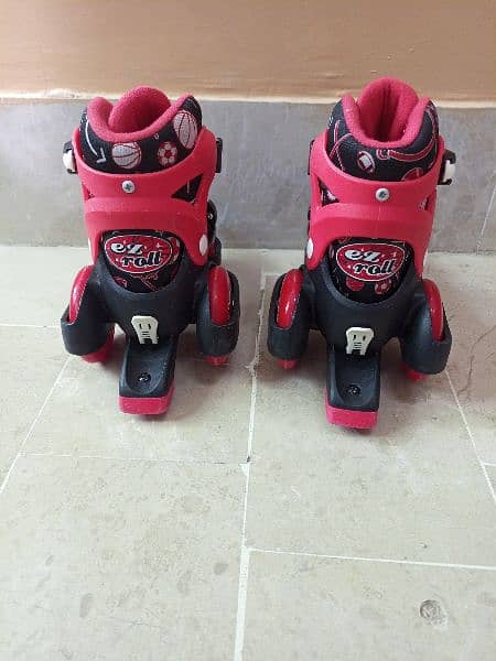 BABY SCATING SHOES 3