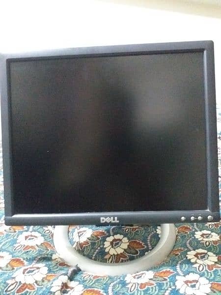 Dell 17 inches LCD 1