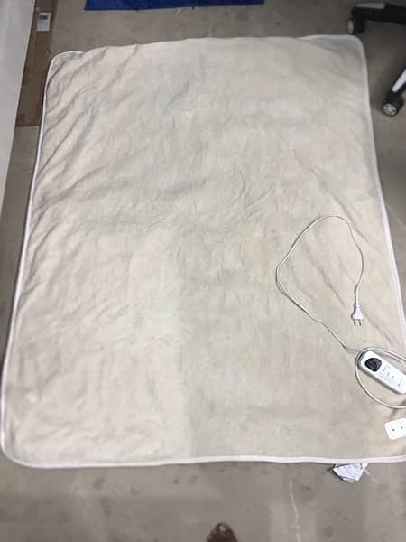 heating pad (ALL TYPE AVAILABLE ) 0