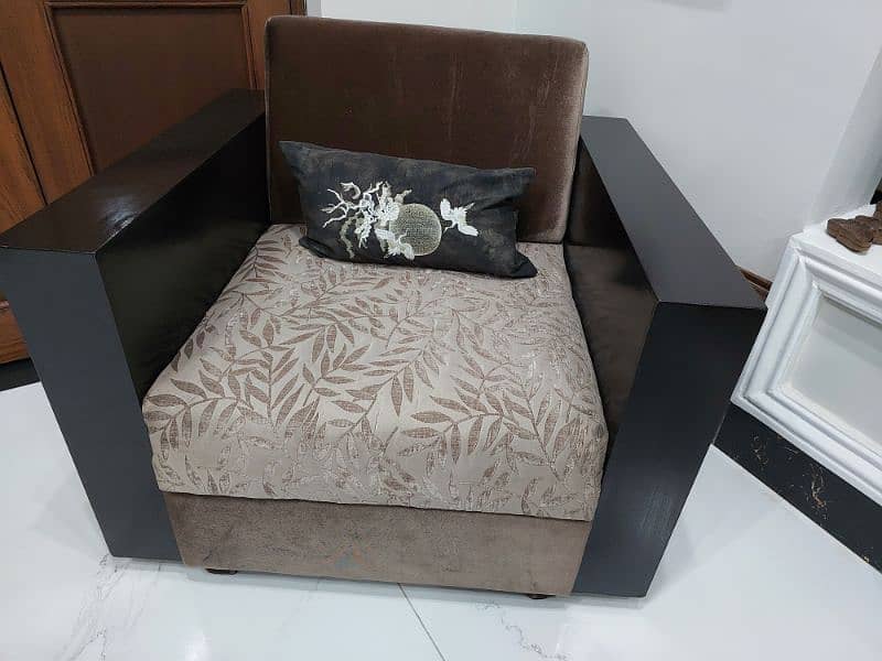 6 seater designer sofa 3