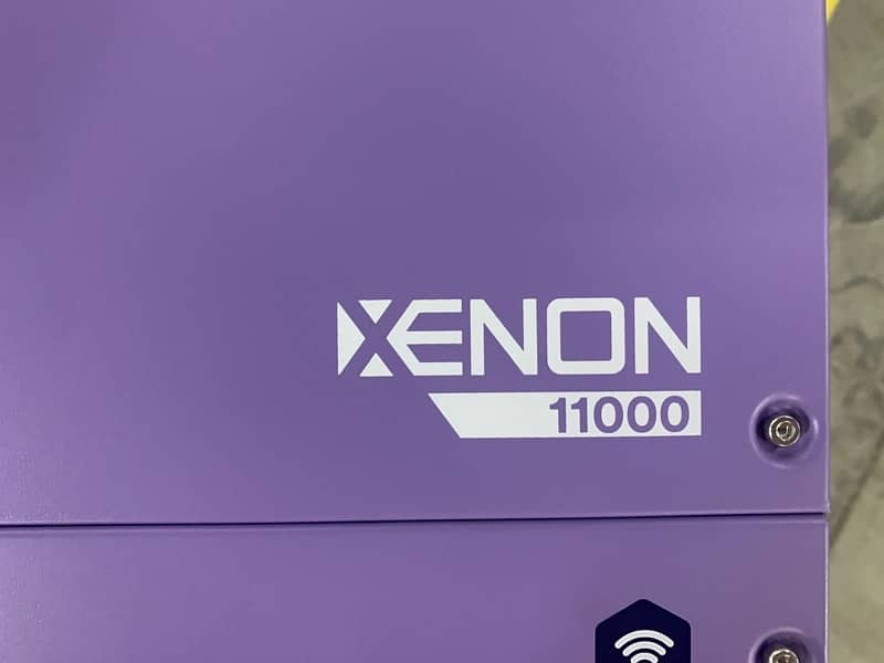 Knox IP65 XENON 11000 8kw Dual MPPT Dual Output Hybrid Solar Inverter 8