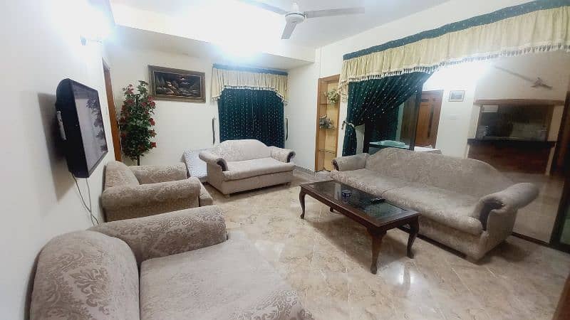 2 bedroom apartment available for rent daily and weekly basis f. 10 Isb 9