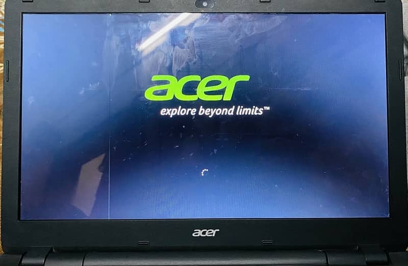 Acer Aspire E5-571 1