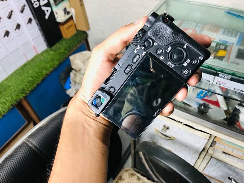 sony a6300 body only 8