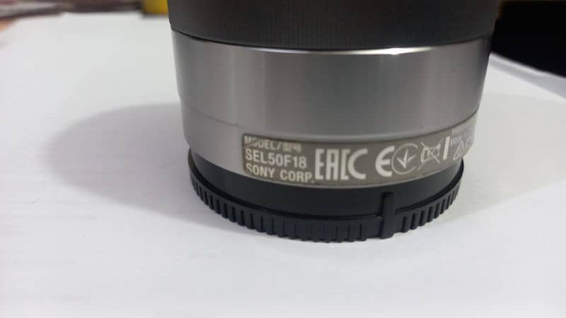 Sony 50 mm  1.8 lens 2