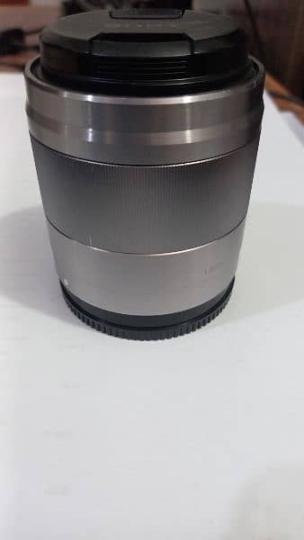 Sony 50 mm  1.8 lens 5