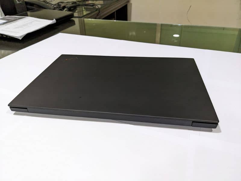 Lenovo Thinkpad P1 Gen 1 / laptop 7