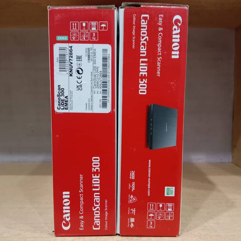 Canon Lide 300 Scanner 1