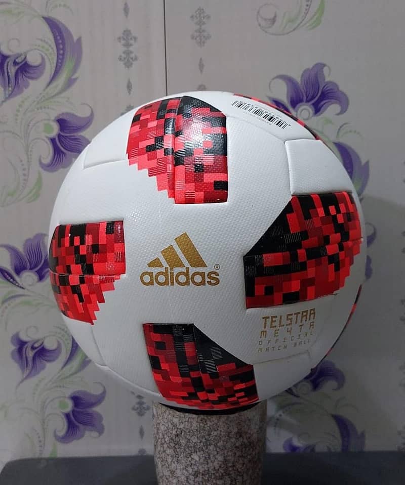 Foot balls/Fifa foot ball/Soccer ball/for sale (03217102625) 10