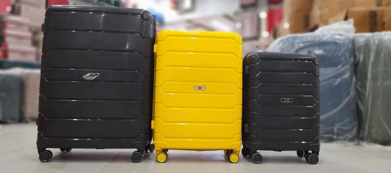 - Travel bags - Suitcase - Trolley bags -Attachi -Safribag 10