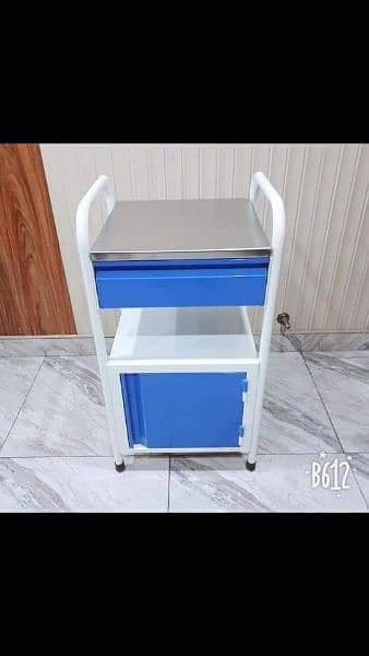Manufacturing of Hospital Bed Patient Bed Couch Surgical Beds Trolley 6
