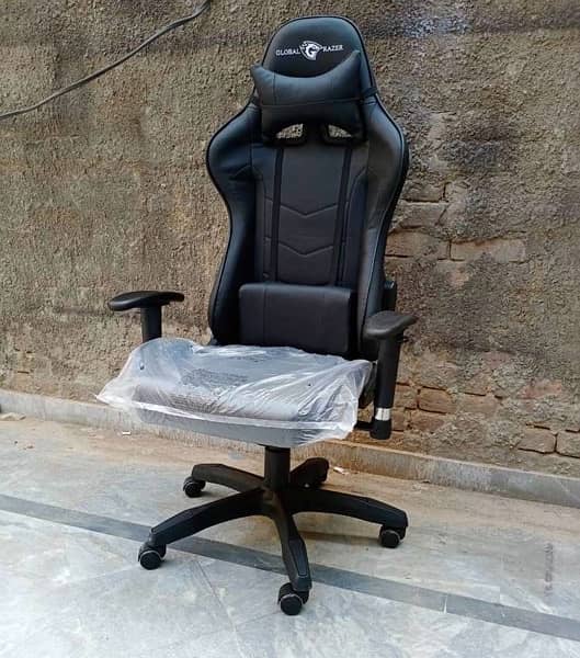 Global Razer Gaming Chair 1