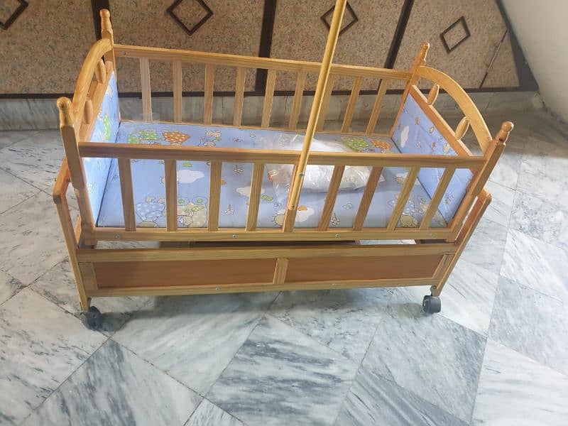Brand new baby cot just 1 baar use hua ha urgent sale 2