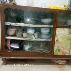 dressing table & showcase