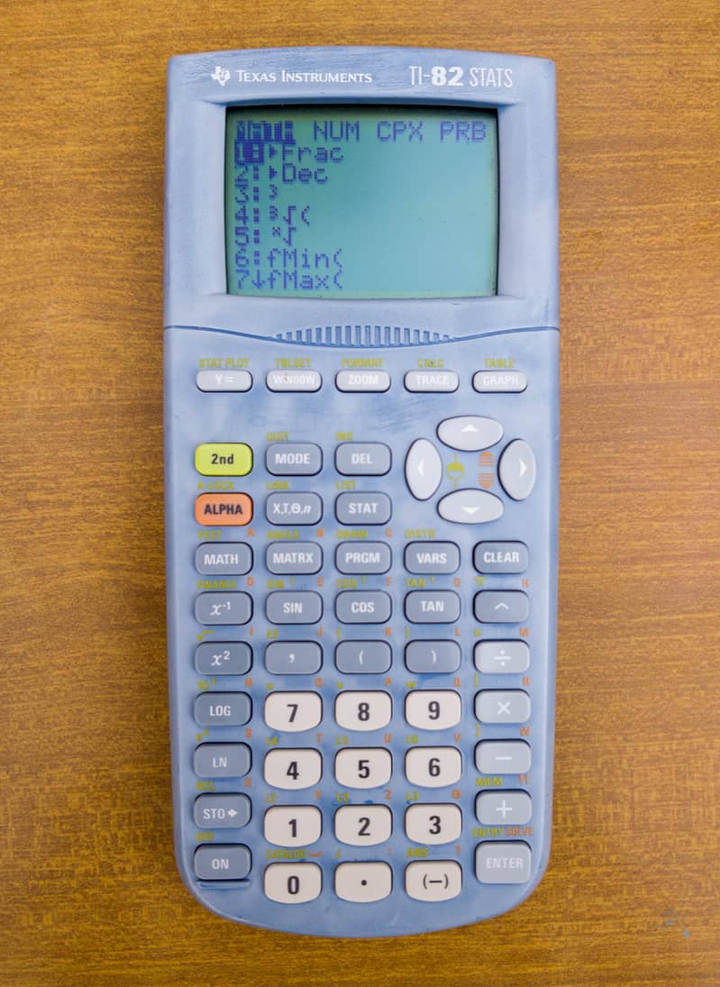 Texas intruments TI-82 STATS graphing calculator 0