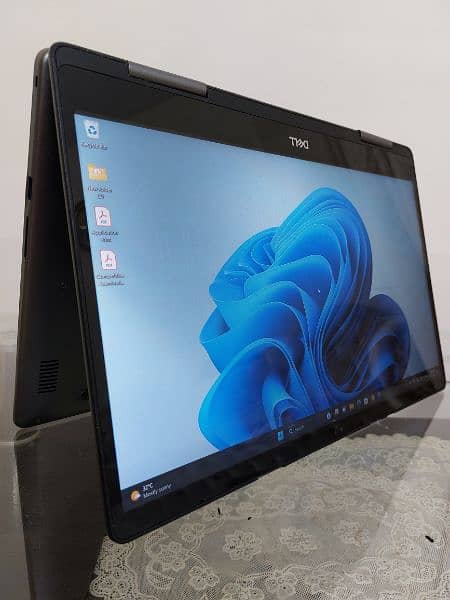 DELL Inspiron 2 in 1 Touch Screen Laptop 2