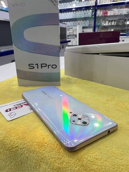 vivo s16gb 128