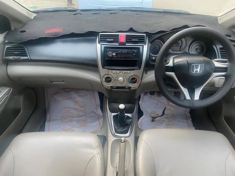 Honda City IVTEC 1.3 MANUAL Cars 1077905887