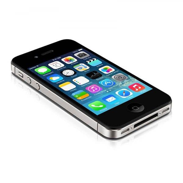 iPhone 4S Black/White 1
