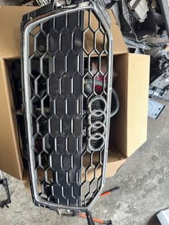 Audi A5 A4 grill new 100 % original