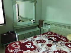 bedroam set wooden availabLe.