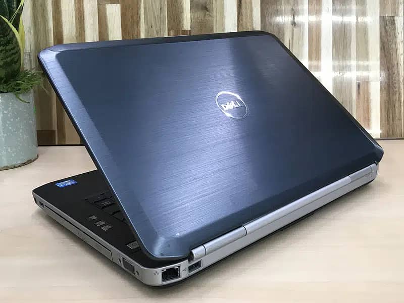 DELL LATITUDE E5520 CORE I5 15,6INCH WITH NUMARICAL KEYBORD 0