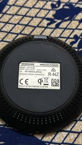 Samsung Fast Wireless Charger Pad 15W Wall Charger 2