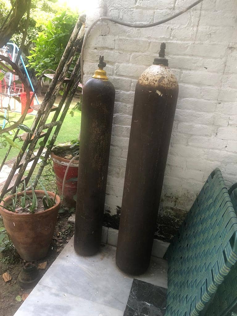 Oxygen Cylinders Medical Oxygen Cylinders All Sizes available 4