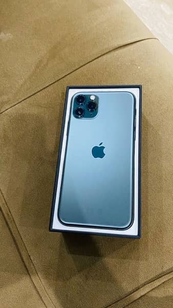 IPHONE 11 PRO 256 GB PTA 8